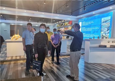 ����ʵ�أ�����������Զ����Ȫ����Ӧ�������ָ��ֳ�������һ��ݰ��������ʱ�Ƽ������徲������׼������